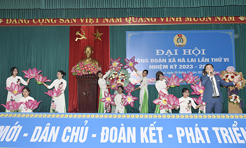 https://hatrung.thanhhoa.gov.vn/portal/Photos/2022-12/b23cc9db88571dcd_DSC0029.JPG